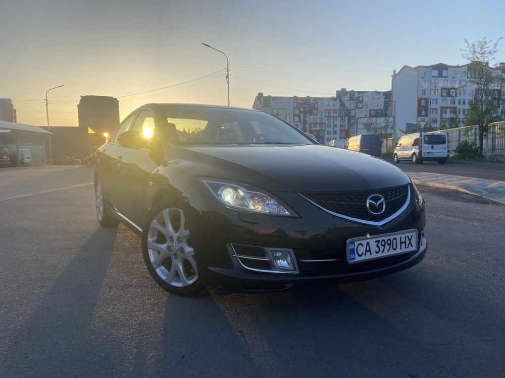 Продається автомобіль Mazda 6