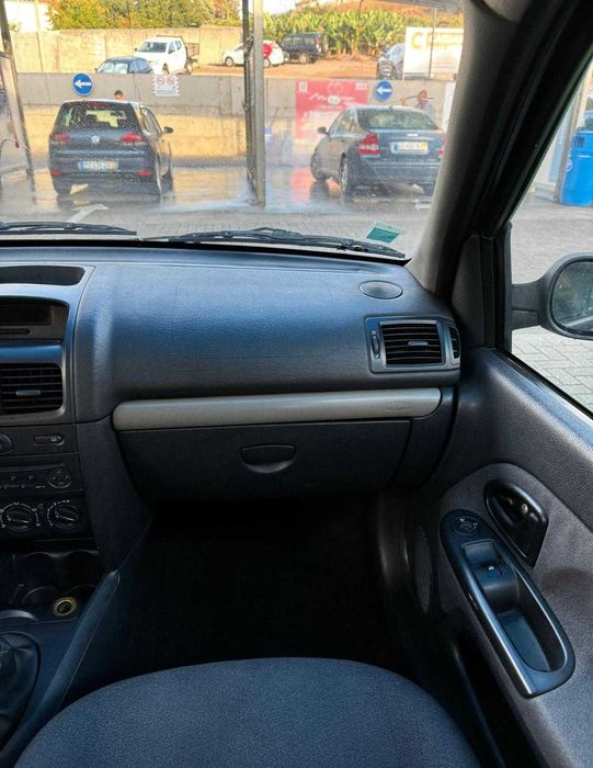 Renault Clio II 1.2 de 2004