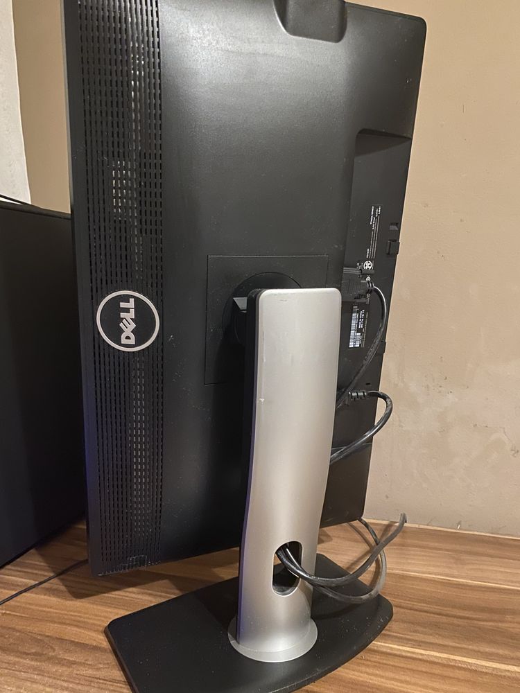 Zestaw komputerowy x-com G4M3R i5/gtx1660S/16GB/win10 +monitor/klawiat