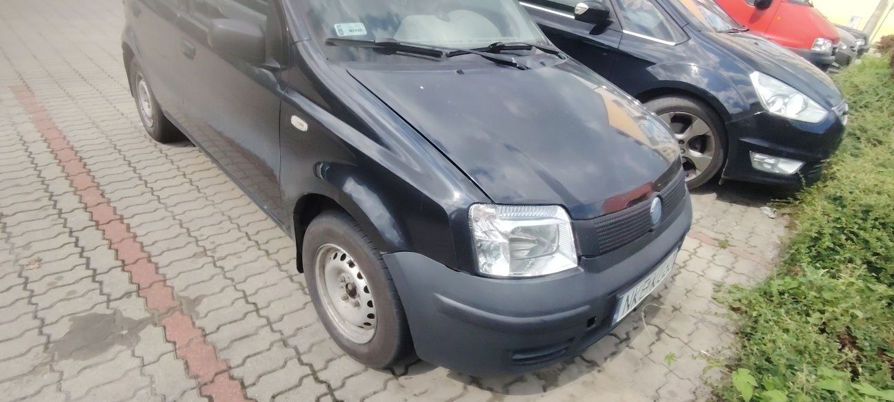 Sprzedam Fiat Panda 1.1 benzyna 2004 rok