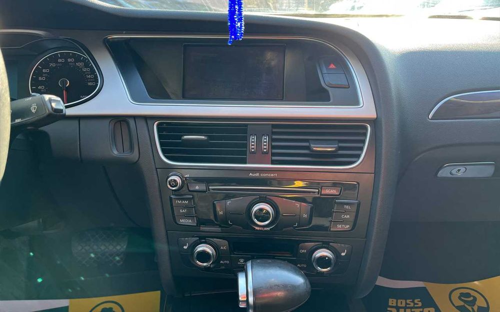 Audi A4 2015 року