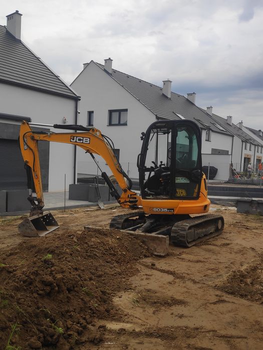 Koparka kołowa koparko ładowarka transport młot do kucia wywrotka