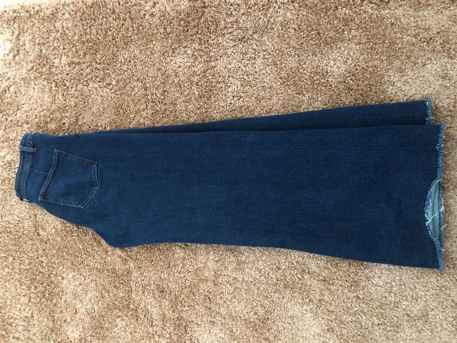 Calças de ganga cor azul escuro Stradivarius