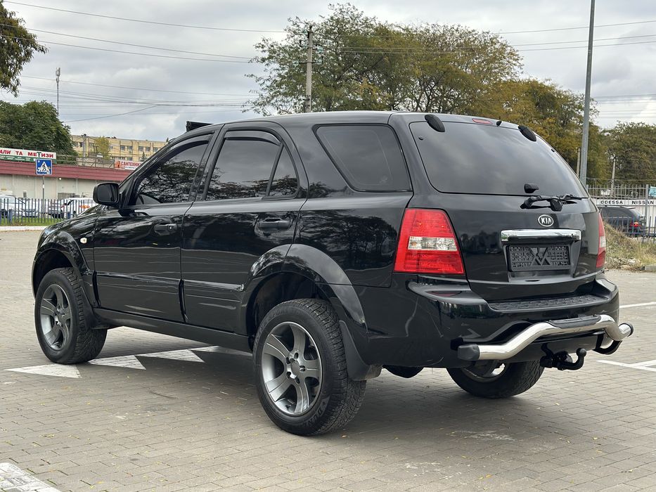 KIA SORENTO 2.5 TDI 2009 рік 4WD 5500$ в Одесі гарний стан