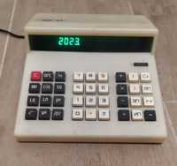 Калькулятор Электроника МК 41