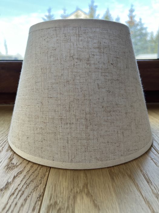 Jasnobeżowy klosz do lampy