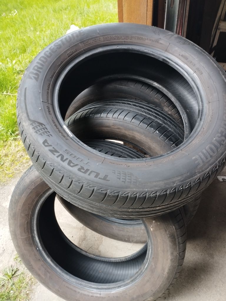 Opony letnie - 215/60R17