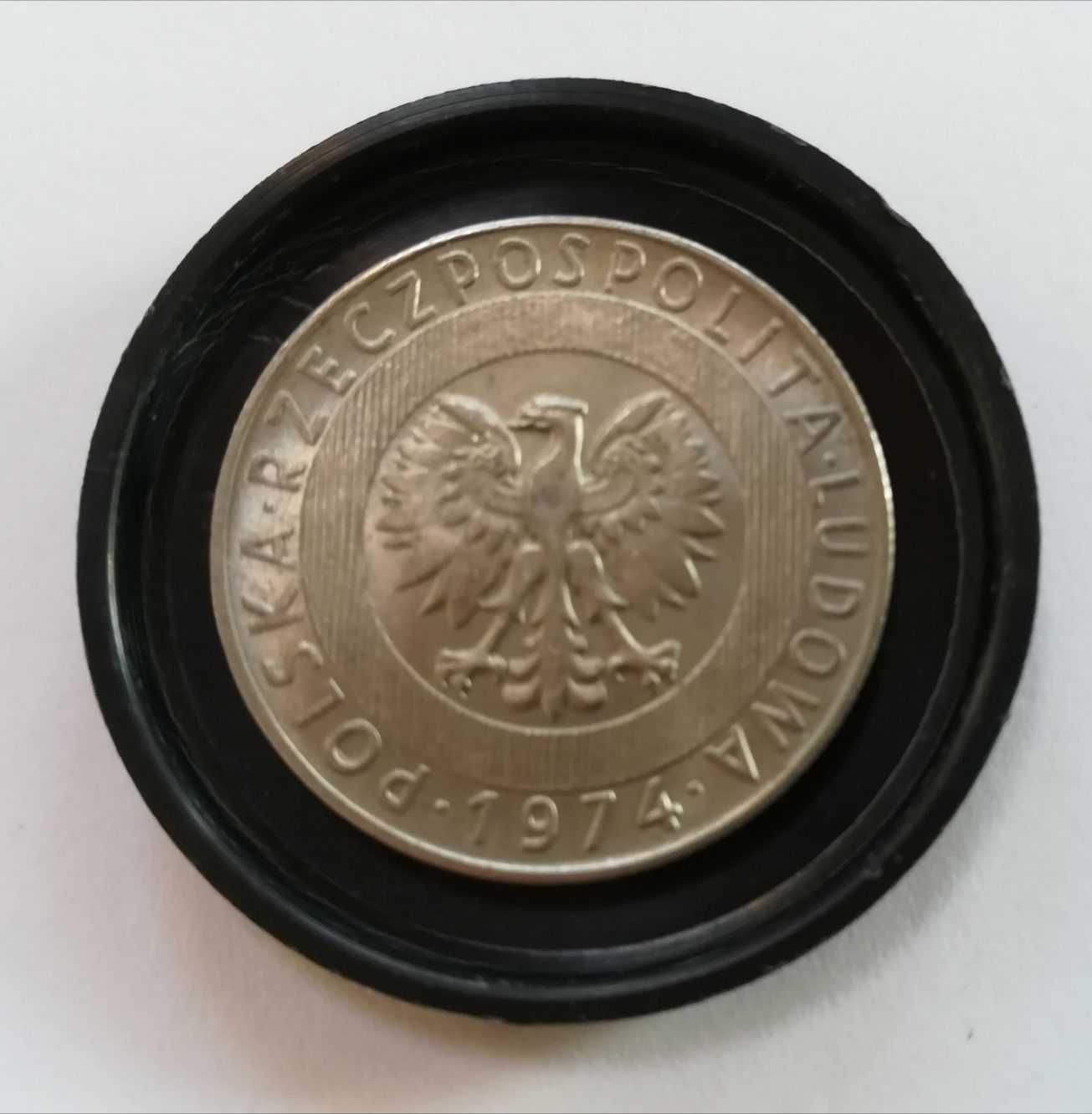 Moneta 20zl 1974 bez znaku menniczego "kłosy i wieżowiec" stan b.dobry