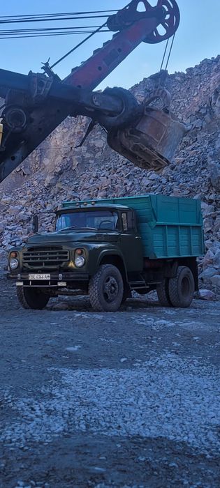 Вывоз мусора, разного хлама, демонтаж  зданий