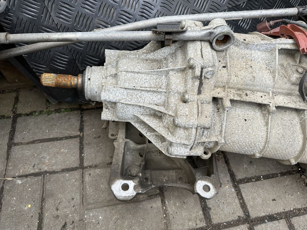 AUDI A4 B8 A5 8T 2.0TDI Napęd quattro manual Skrzynia NEK wał