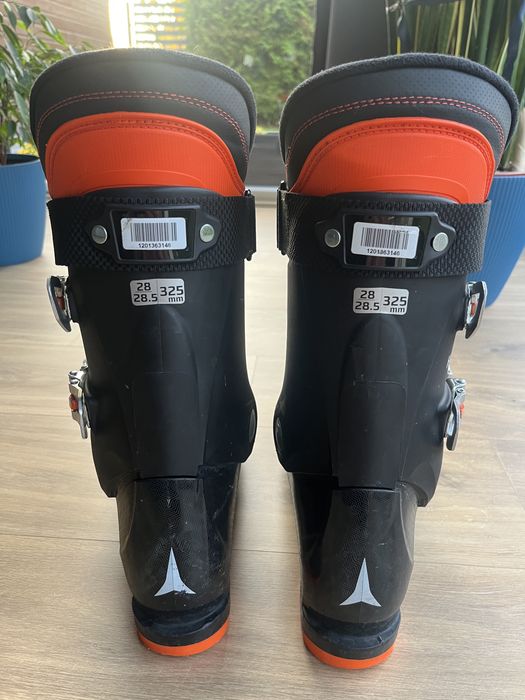 Buty narciarskie Atomic