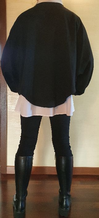 Czarna bluza oversize asymetryczna WYPRZEDAŻ SZAFY