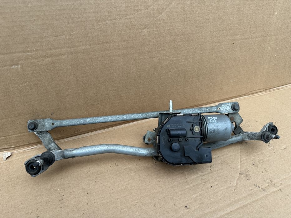 Audi A3 8P Mechanizm wycieraczek Silniczek Przedni Przód