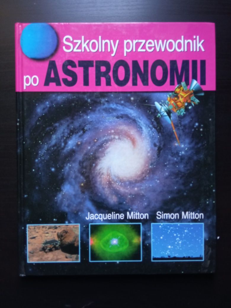 Album Szkolny przewodnik po astronomii