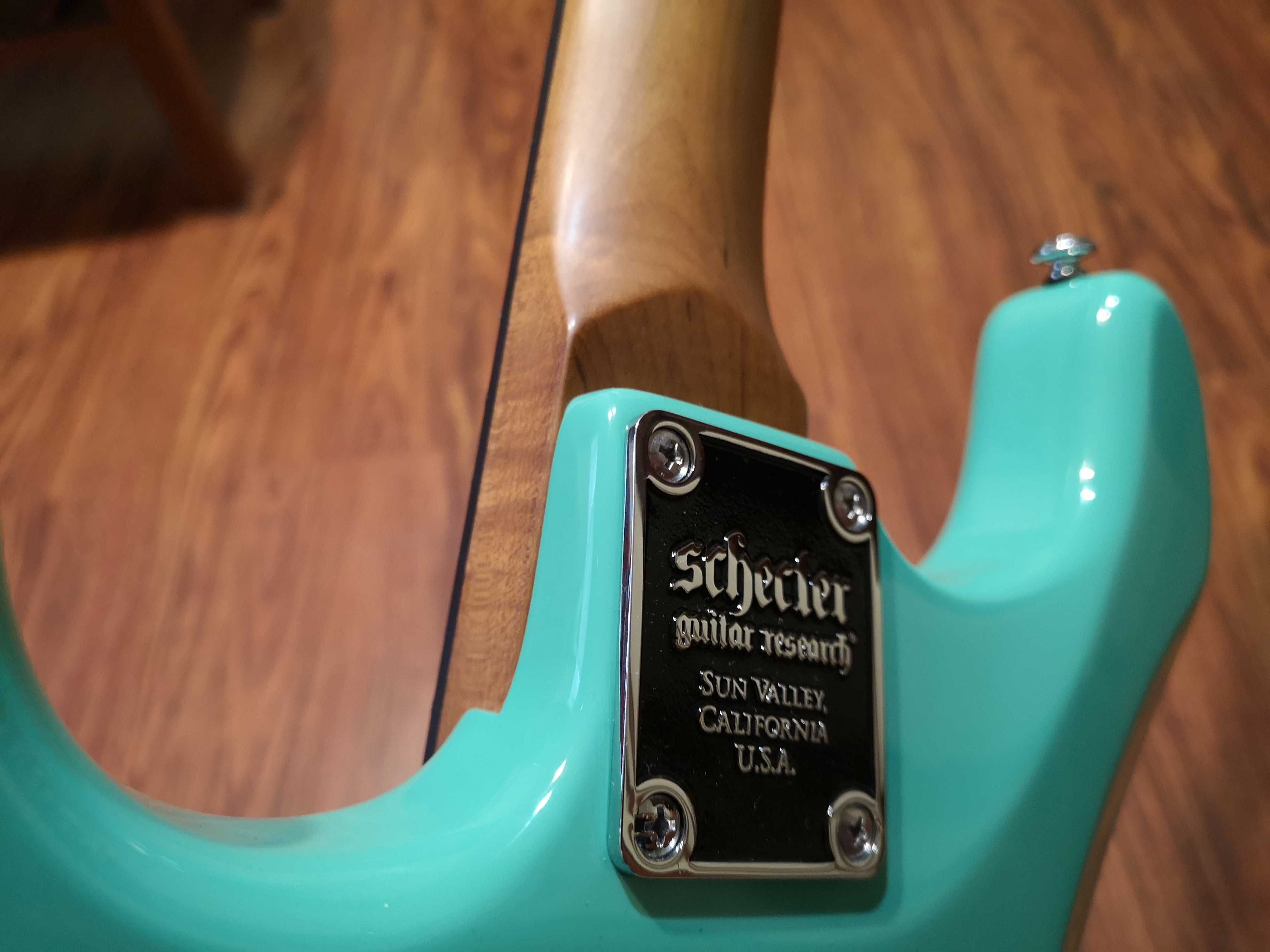 Schecter Nick Johnston HSS (Fender Fat50's, Seymour Duncan TB-14)