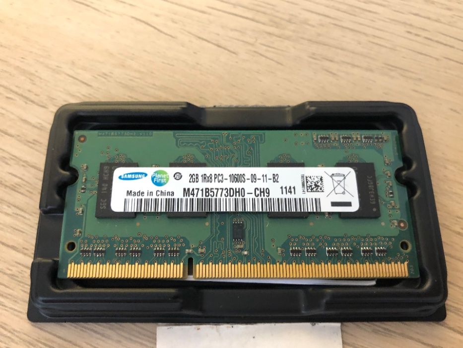 2x dimm de memória 2GB Samsung M471B5773DH0-CH9