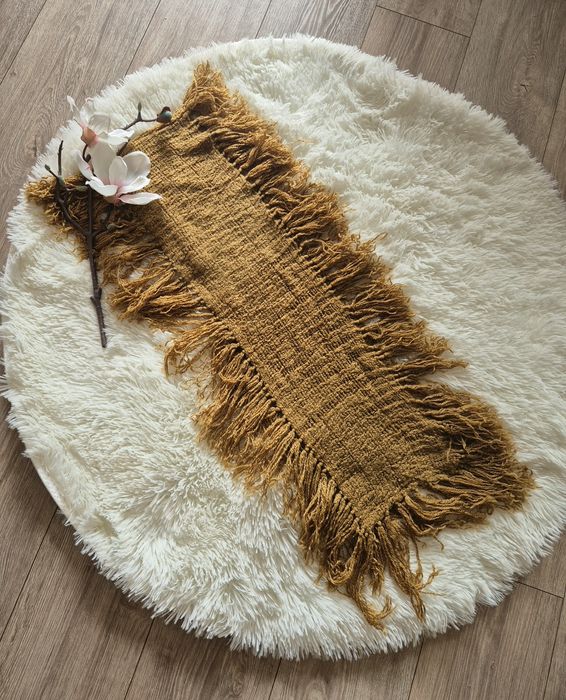 Nowy, mięciutki szalik z frędzlami