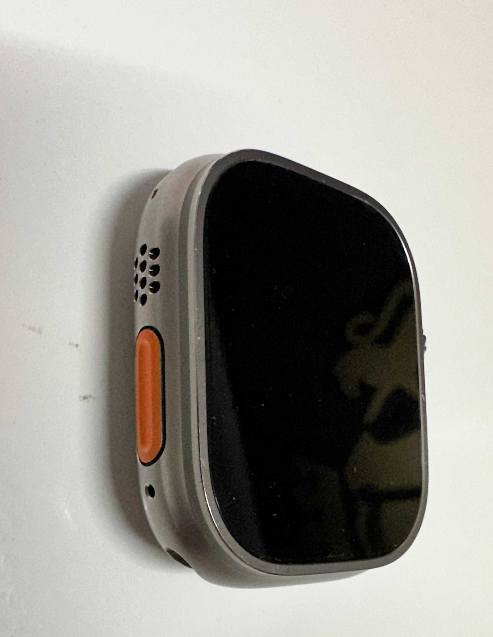 Apple Watch Ultra 2 49MM titanium