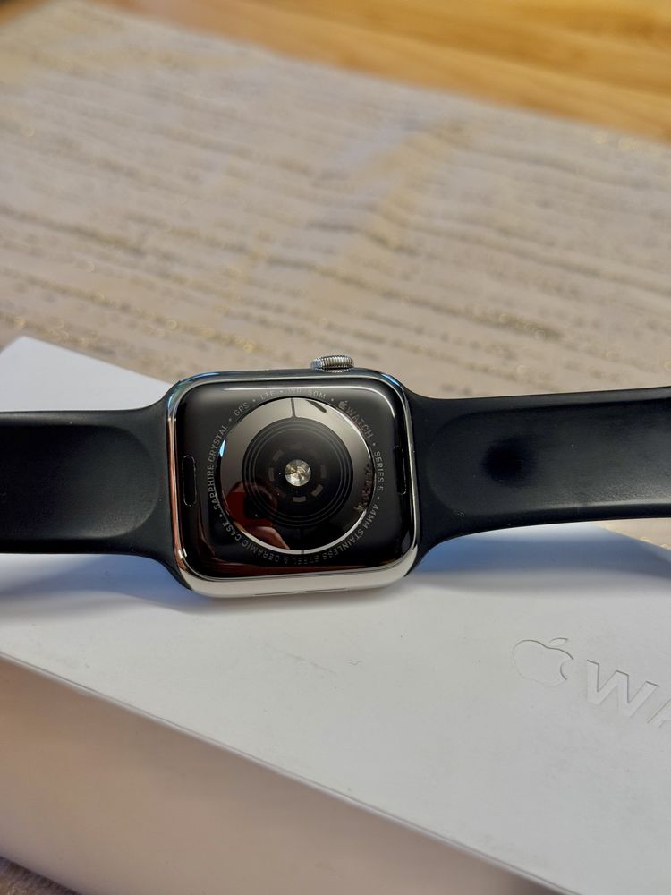 Apple Watch 5 44mm GPS + cellular stainless steel stalowy stal