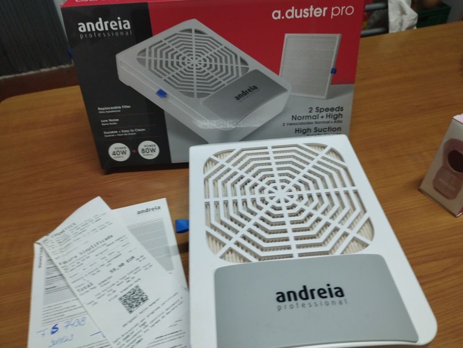 Aspirador de pó de unhas ANDREIA