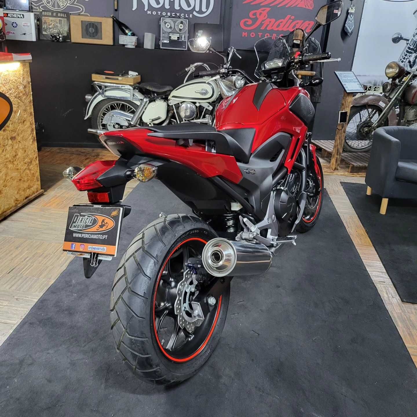 Honda NC 750X 2015 Apenas 900 km