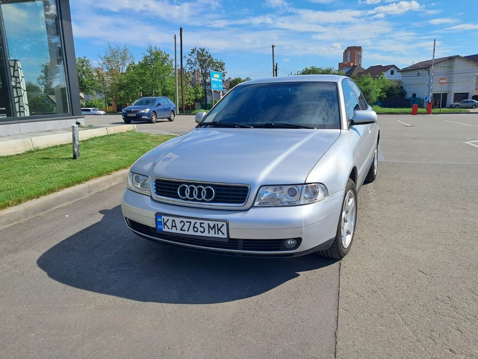 Аudi A4b5 . 1.8 бензин!
