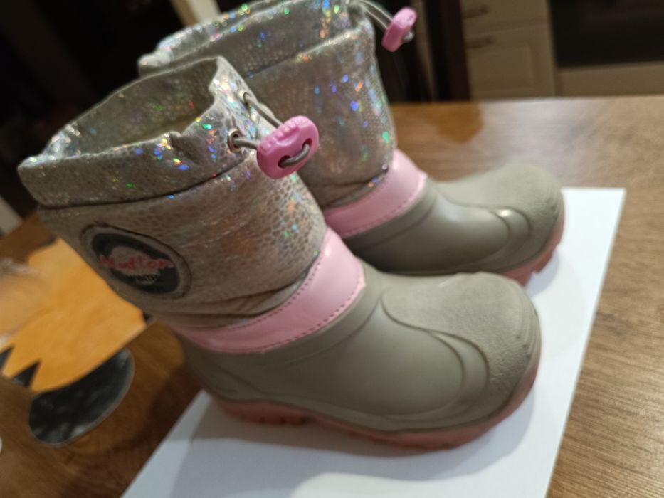 Buty dziewczęce  muflon