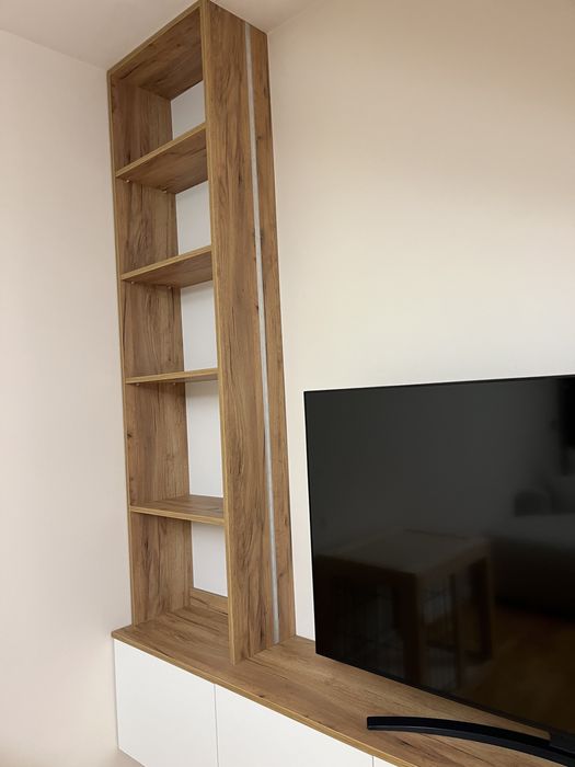 Szafka podwieszana rtv regal led