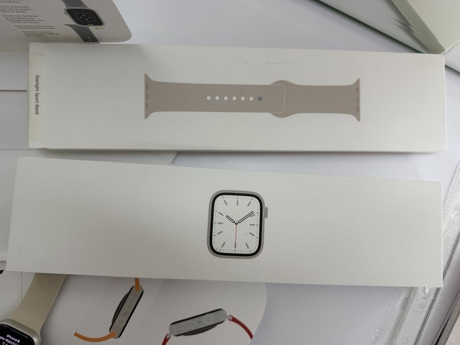Смарт-годинник Apple Watch Series 7