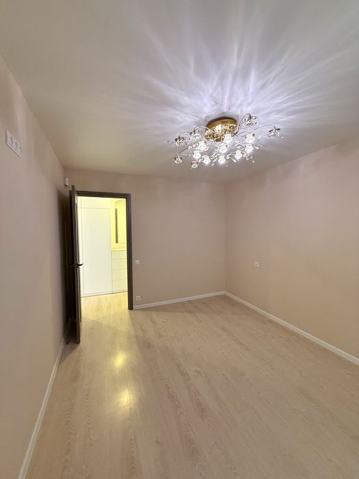 Реальна ! 2х кім квартира проспект Б.Хмельницького 30 / Поля / Центр