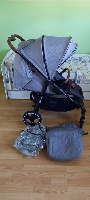 Sprzedam wózek spacerowy Kinderkraft XL + plecak Kinderkraft