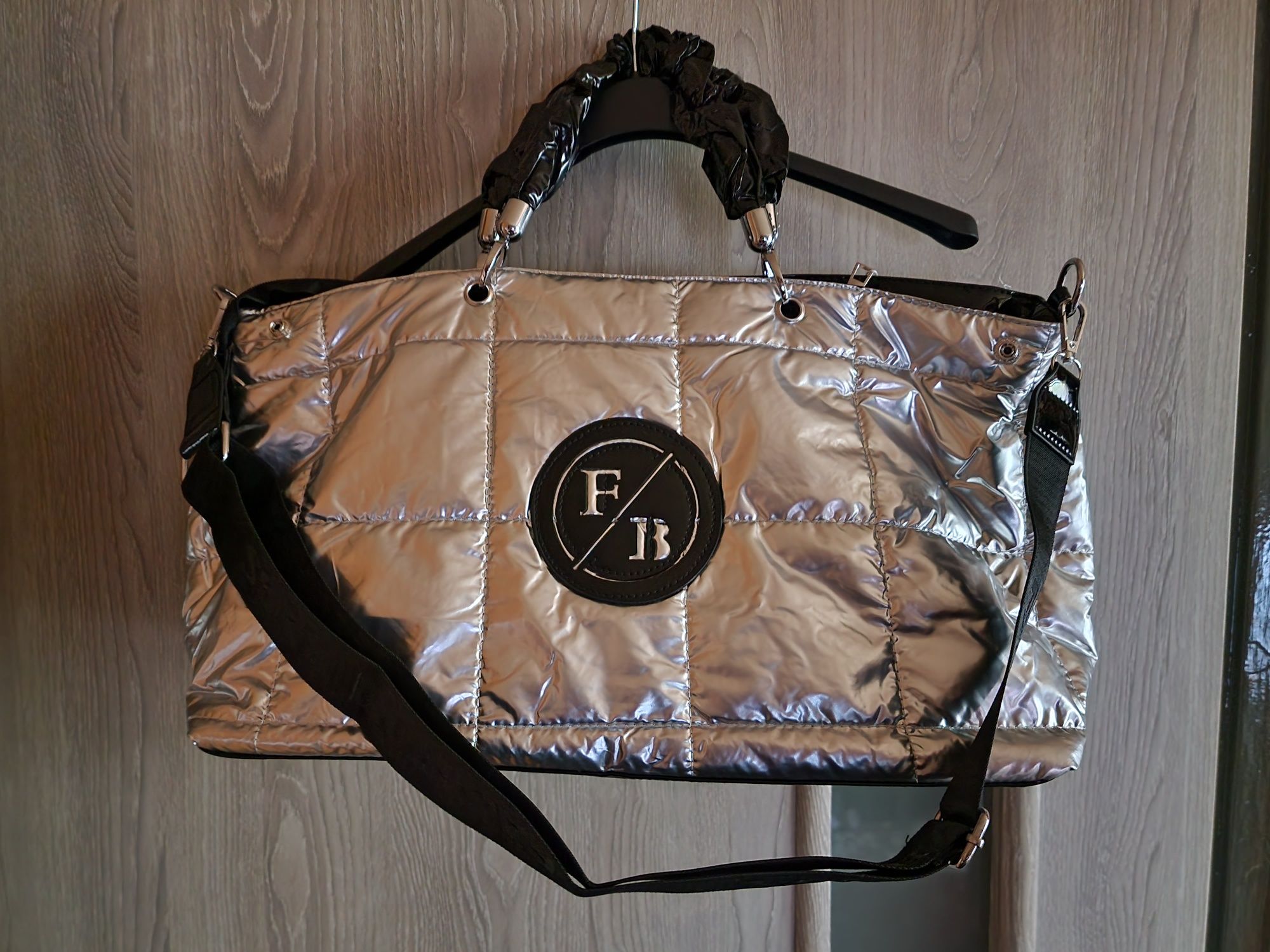 Torebka FB fashion bag srebrna długi pasek