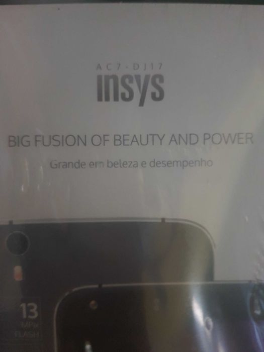 Telemóvel smartphone novo selado