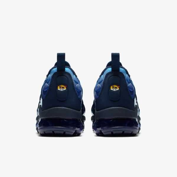 Nike vapormax plus obsidian