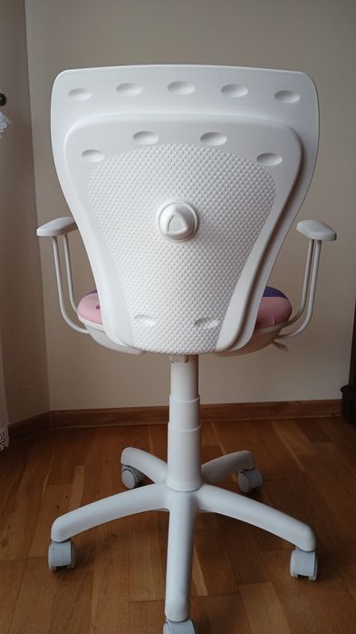 Krzesło obrotowe dziewczęce