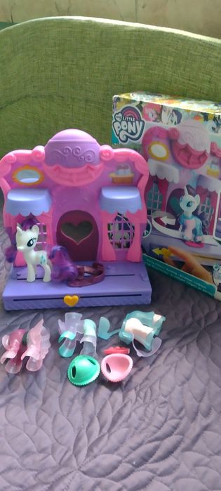 My Little Pony- Butik na Manhattanie