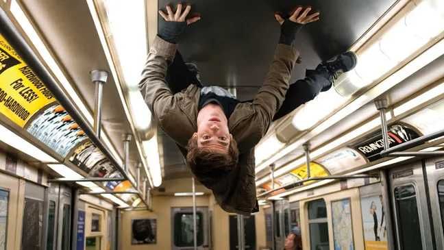 O FANTÁSTICO HOMEM-ARANHA (Marc Webb) Andrew Garfield/Emma Stone