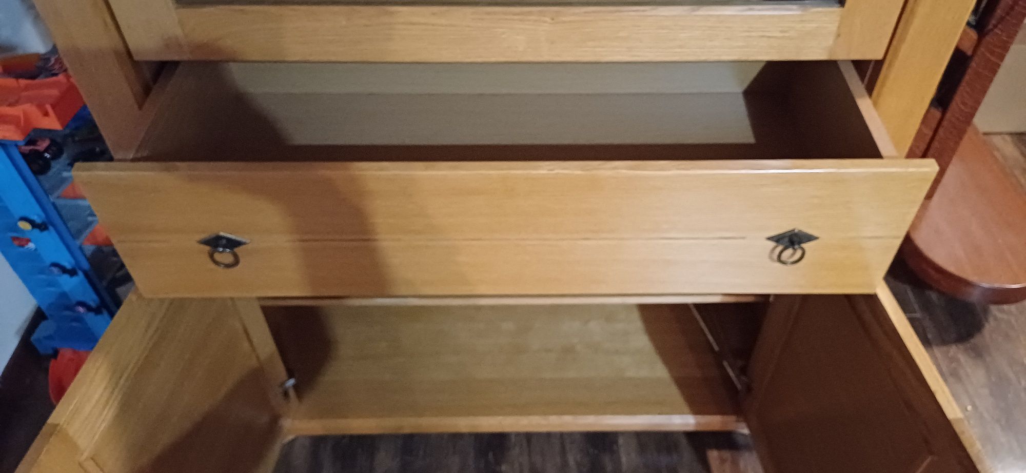 Sprzedam barek dębowy sz110/gł45/wys140