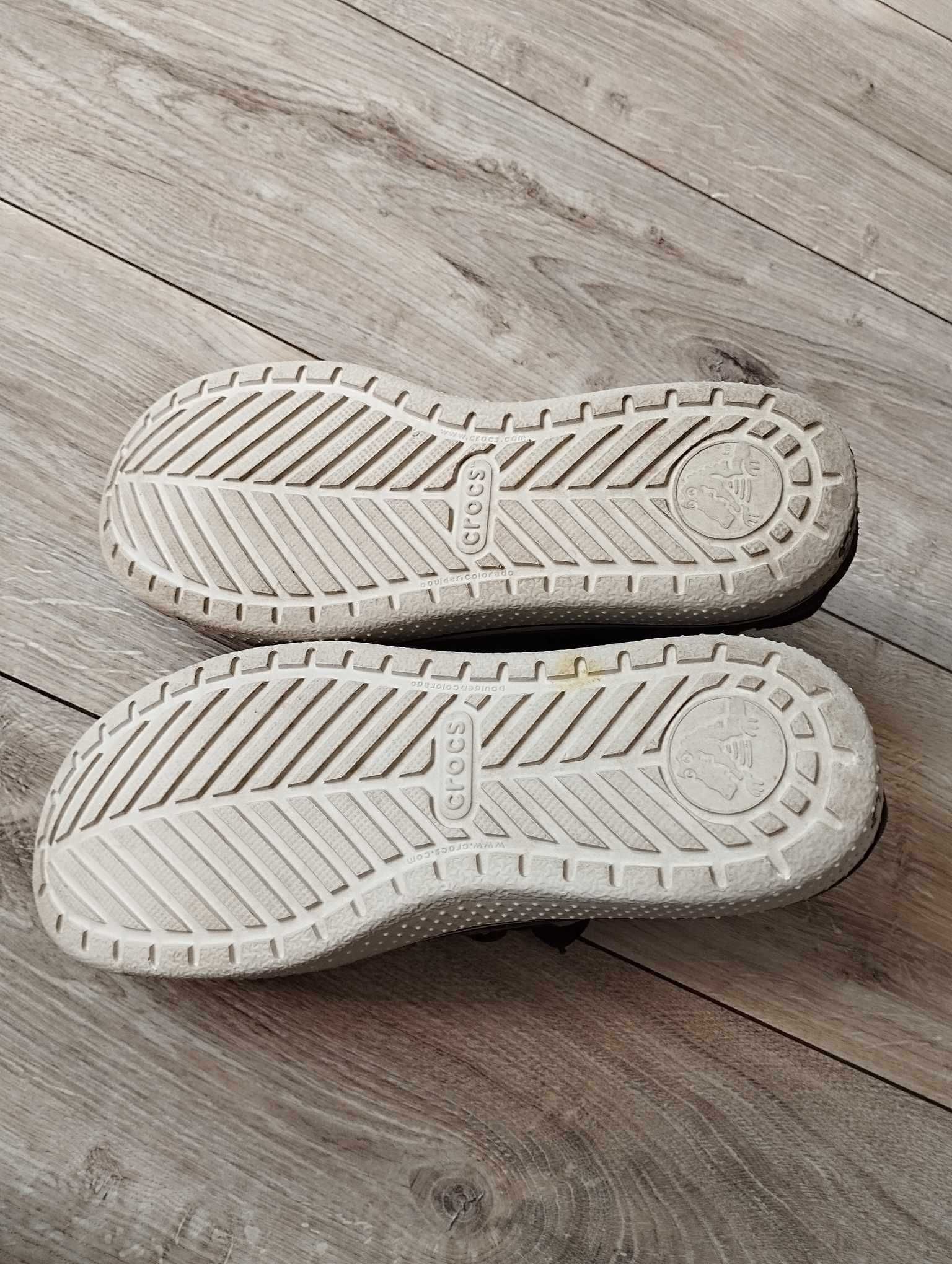 Crocs Hover Mid leather size M10 czyli 44