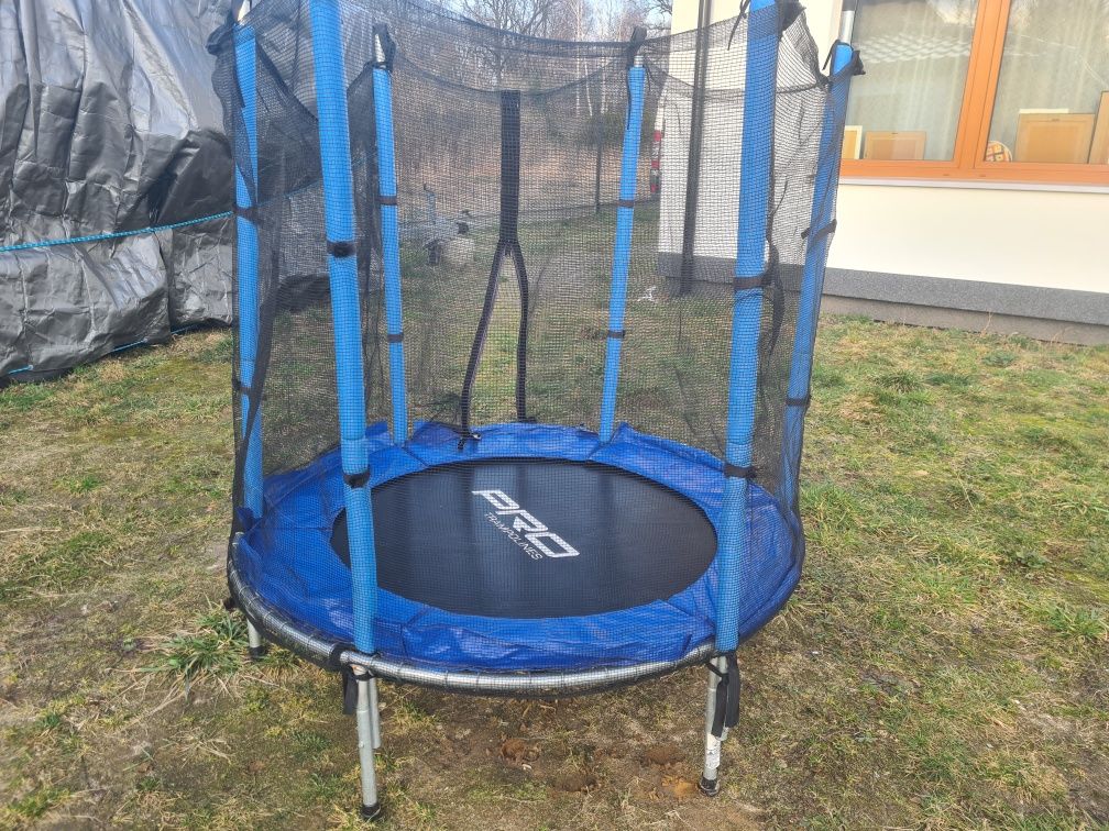 trampolina z siatką  PRO