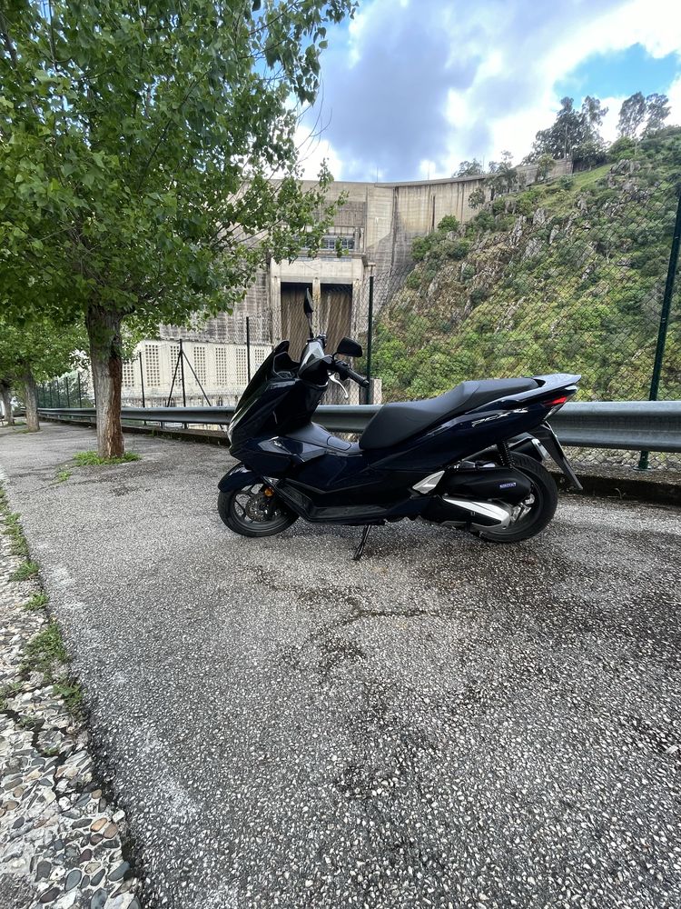 Vendo pcx 2025 como nova