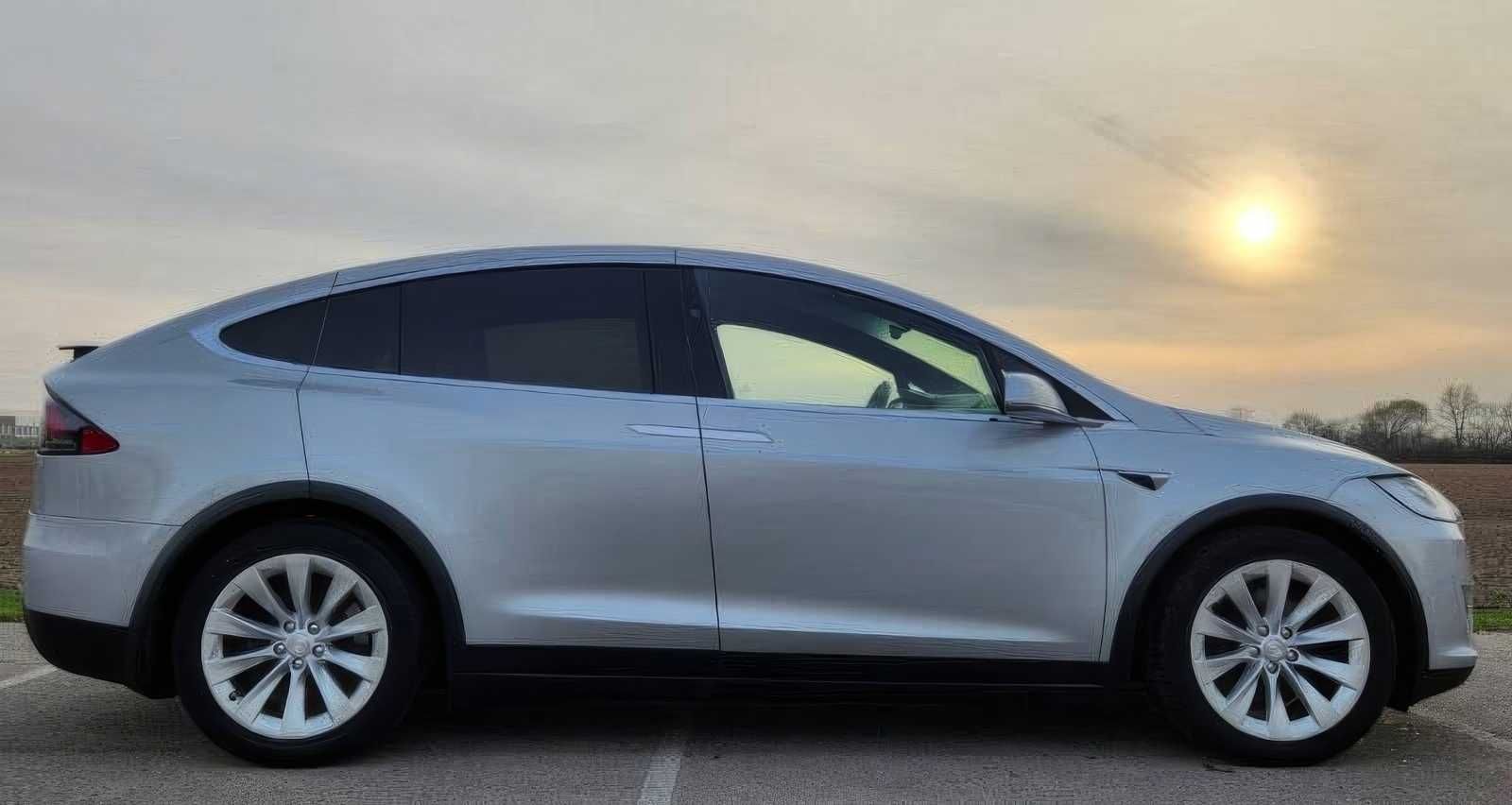 2018 Tesla Model X 75D