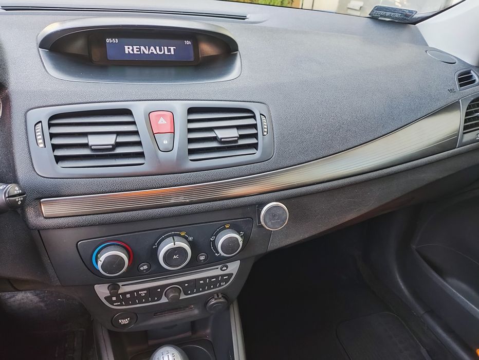 Renault Megane 3 GrandTour 1.5 dCi