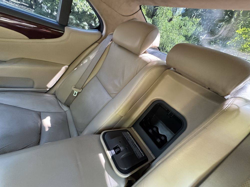 LEXUS LS460Long Дотяжки, Клімат, Ел сидіння, Будь яке переоформлення