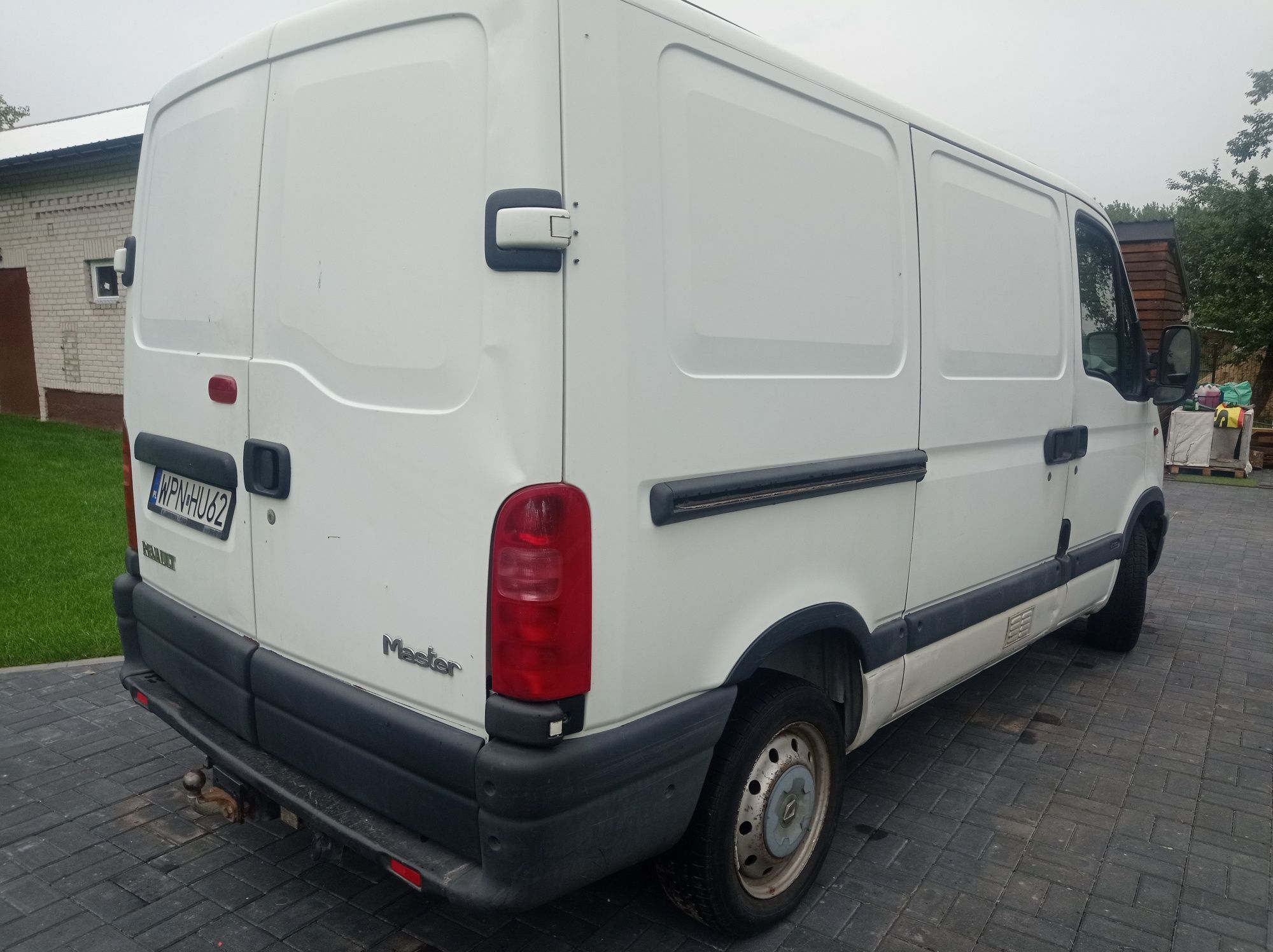 ZADBANY OC na Rok renault master 240tys  1.9dci L1 H2