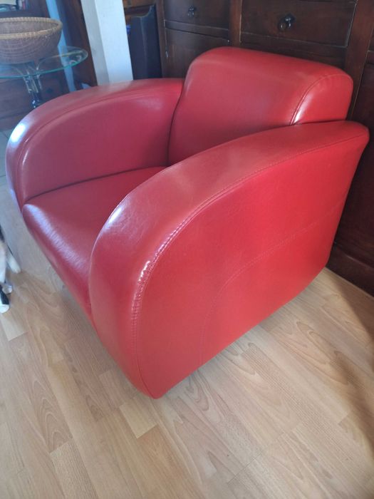 Elegancka kanapa skórzana + fotel - komplet