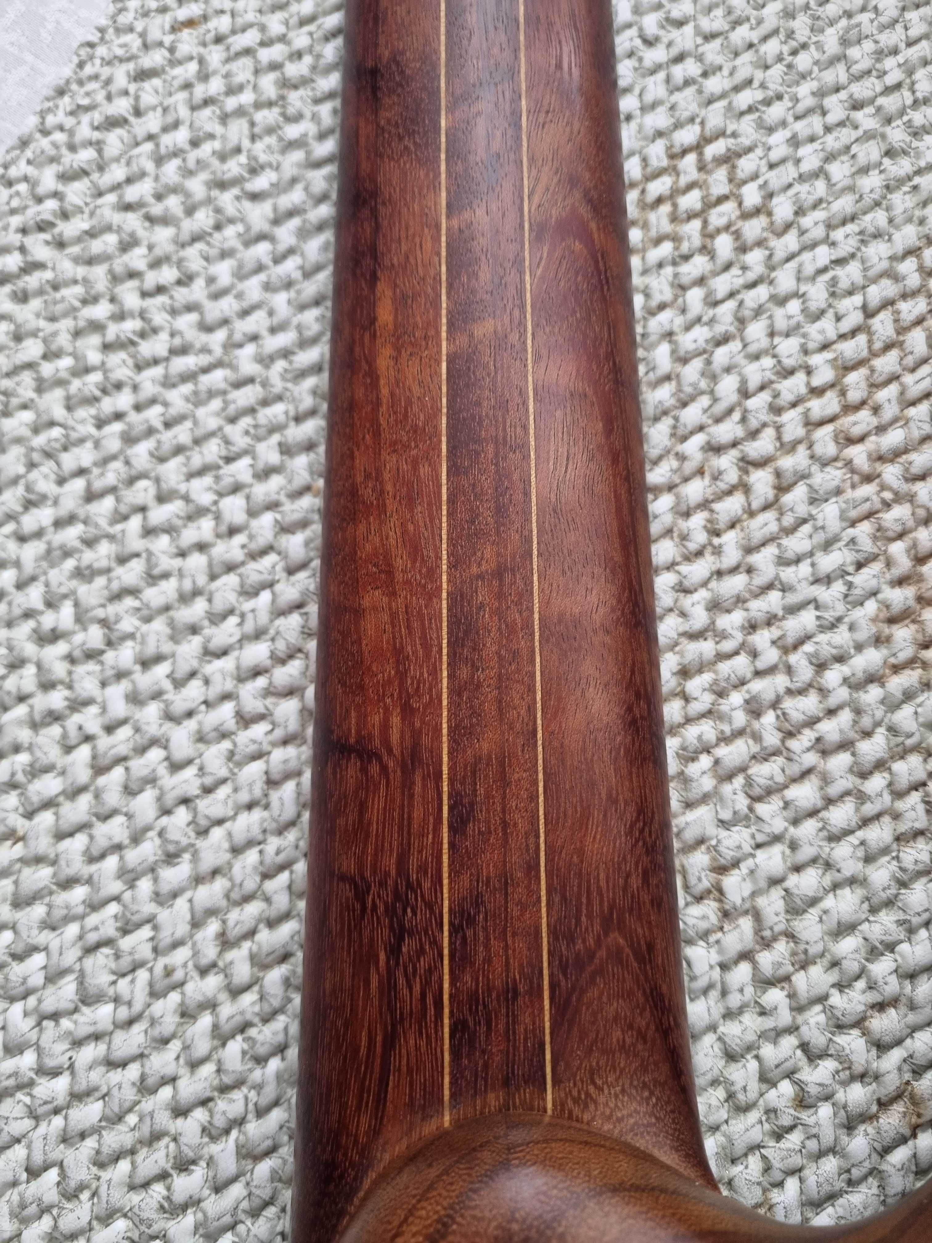 GMR gitara basowa