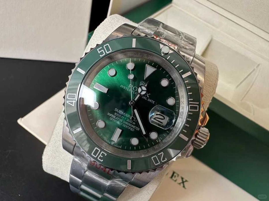 Zegarek_Rolex_Submariner_116610LV_"Hulk" (NOWY)