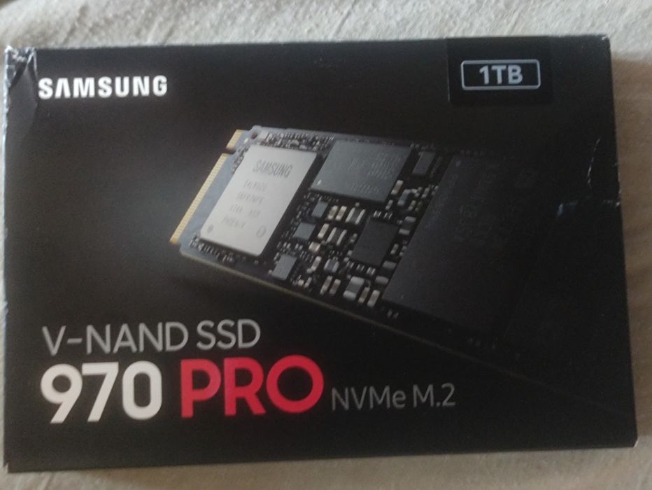 SSD Samsung 970 Pro 1TB (MLC 2bit) - Здоровье 100%! Пробег всего 369Гб