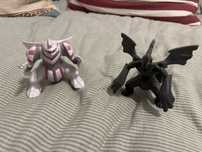 Dois bonecos Pokemon Mcdonald’s promo